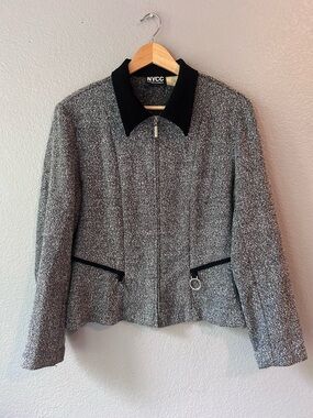 Vintage NYCC Gray Tweed Zip-Front Jacket with Black Collar